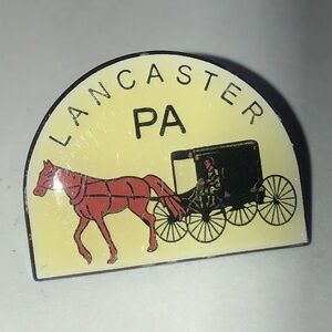Lancaster PA Amish Horse and Buggy Pin